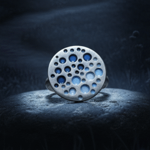 Blue moon silver ring