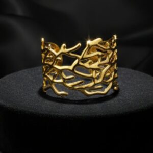 The whispering essence